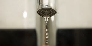 tap dripping